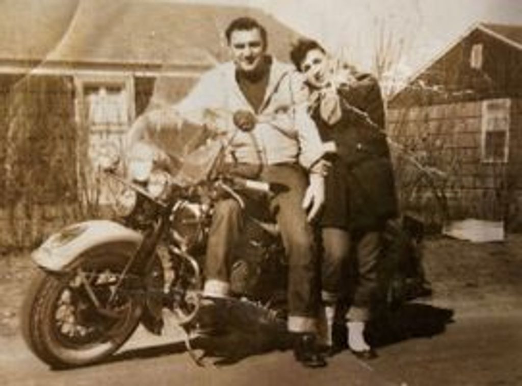 Elizabeth Rose Profile Photo