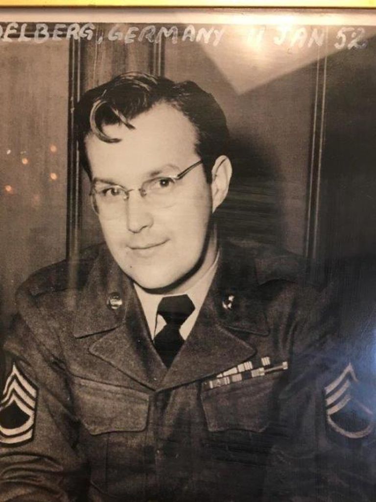 Earl L. "Tiny" Topper