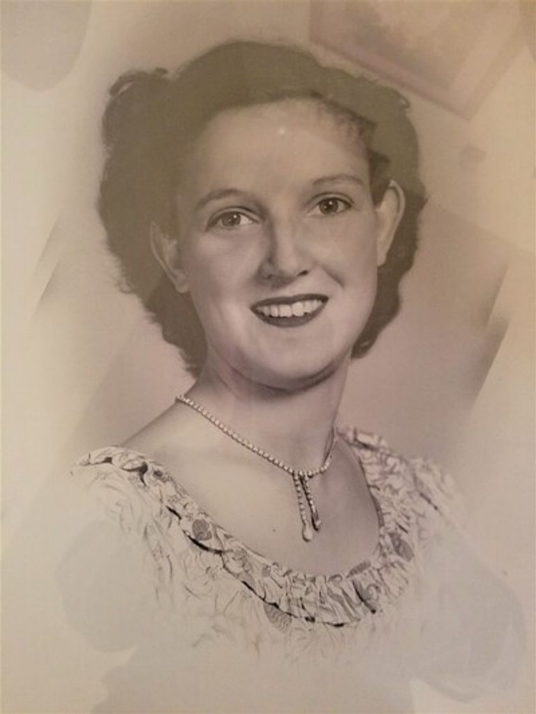 Evonne "Vonnie Davis Howell Profile Photo