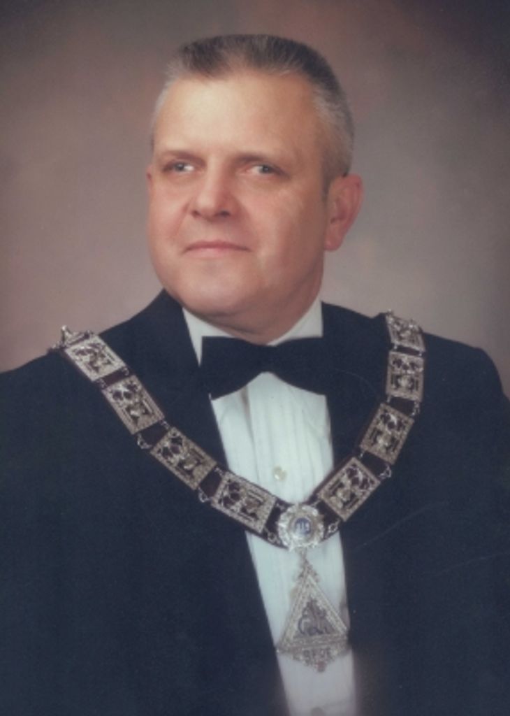James B. Frizzell Profile Photo