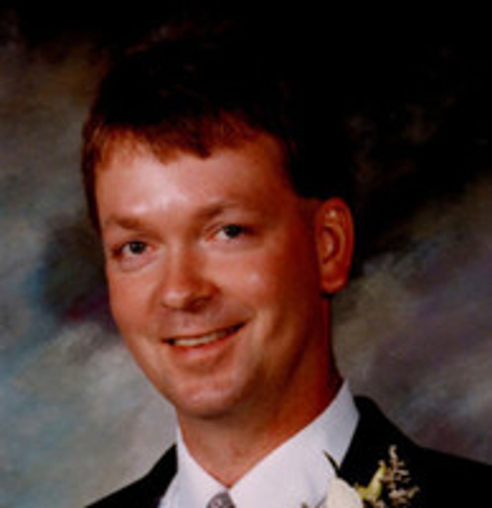 Mark T Niekamp