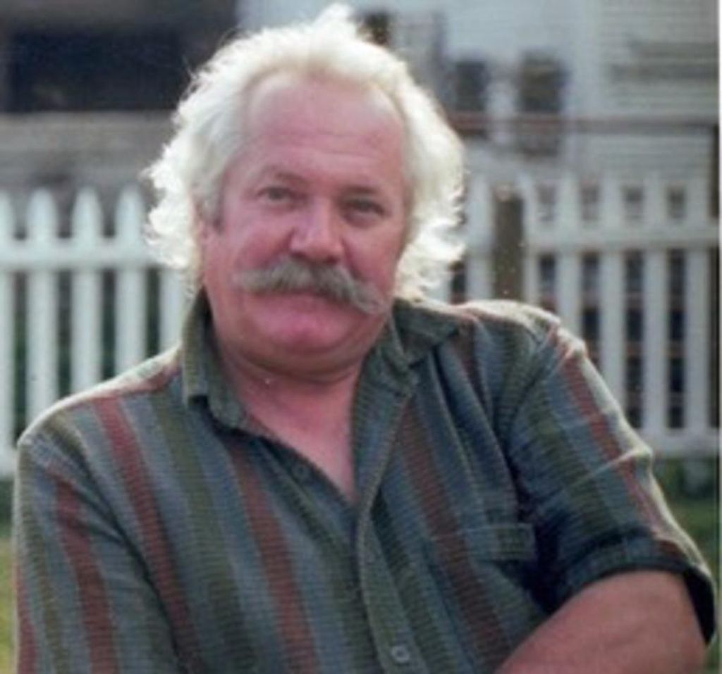 G. Gardiner "Mac" Macleay Iii Profile Photo