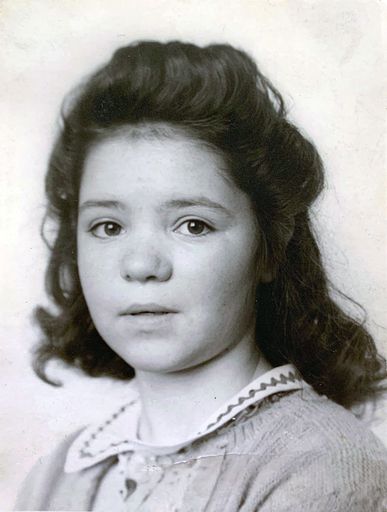 Mary Mills photo gallery thumbnail 64 of 103