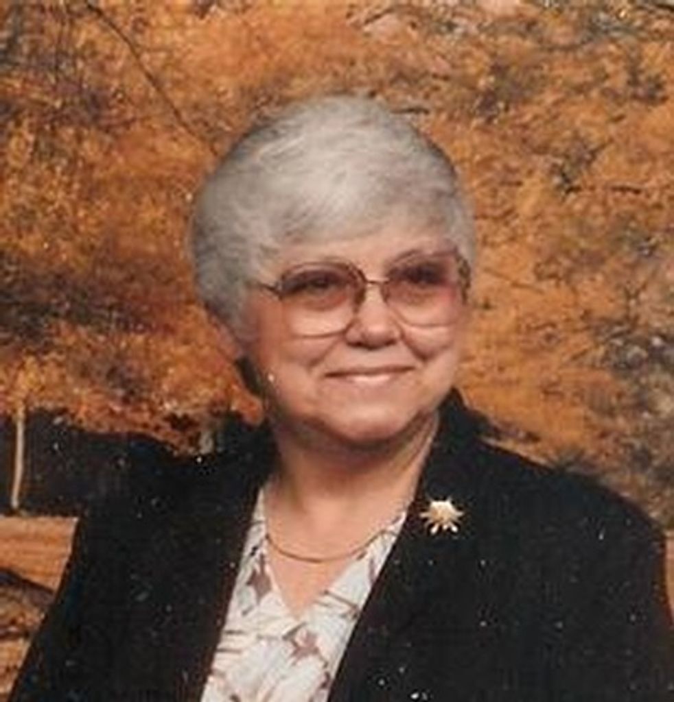 Helen Jo Noval Profile Photo