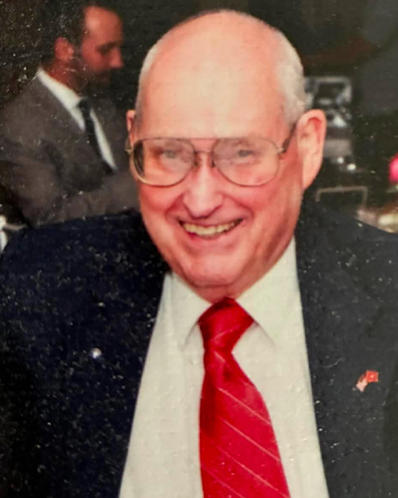 Peter Grimm Malone Profile Photo