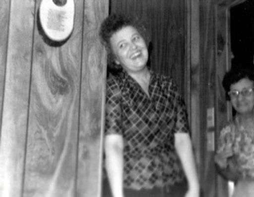 Gloria "Nannie" Fayetta Glover photo gallery thumbnail 25 of 30