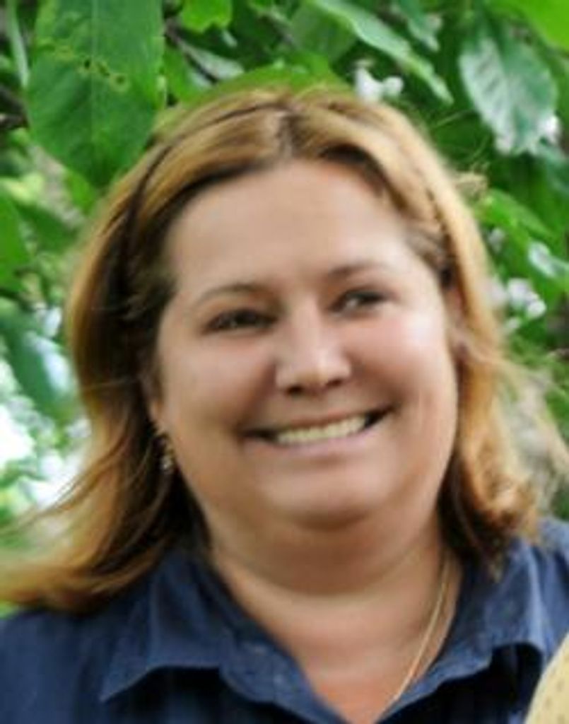 Julia Royce Hall Profile Photo