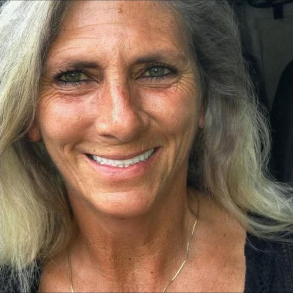 Suzanne Rhetta Voth Profile Photo