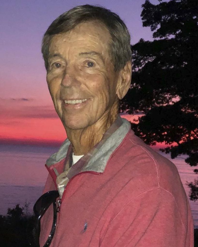 Thomas Leo McGreal Profile Photo