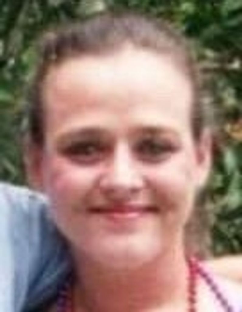 Lisa Grey Bell
