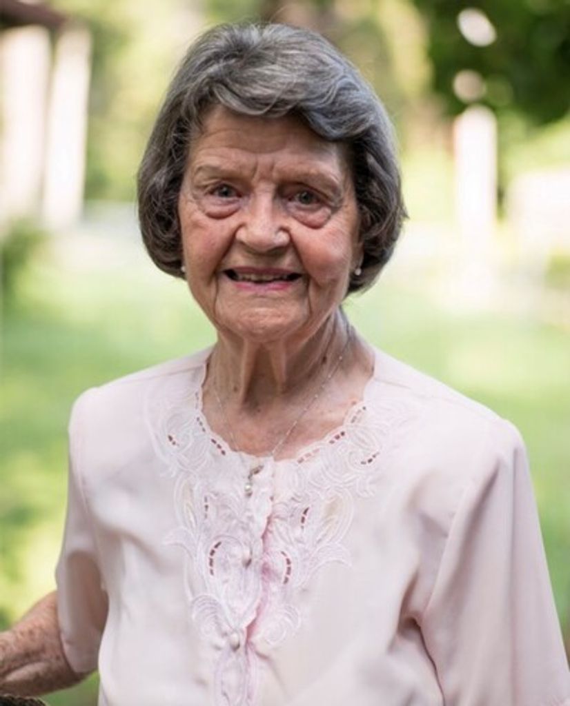 Lorraine Logan Profile Photo