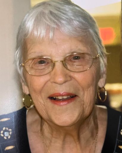 Shirley Louise Abbott's obituary image