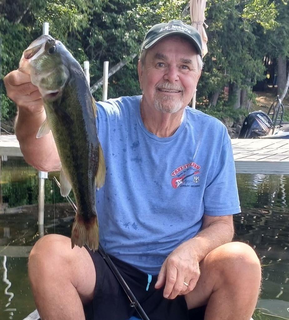Robert Kent Schneiter Profile Photo