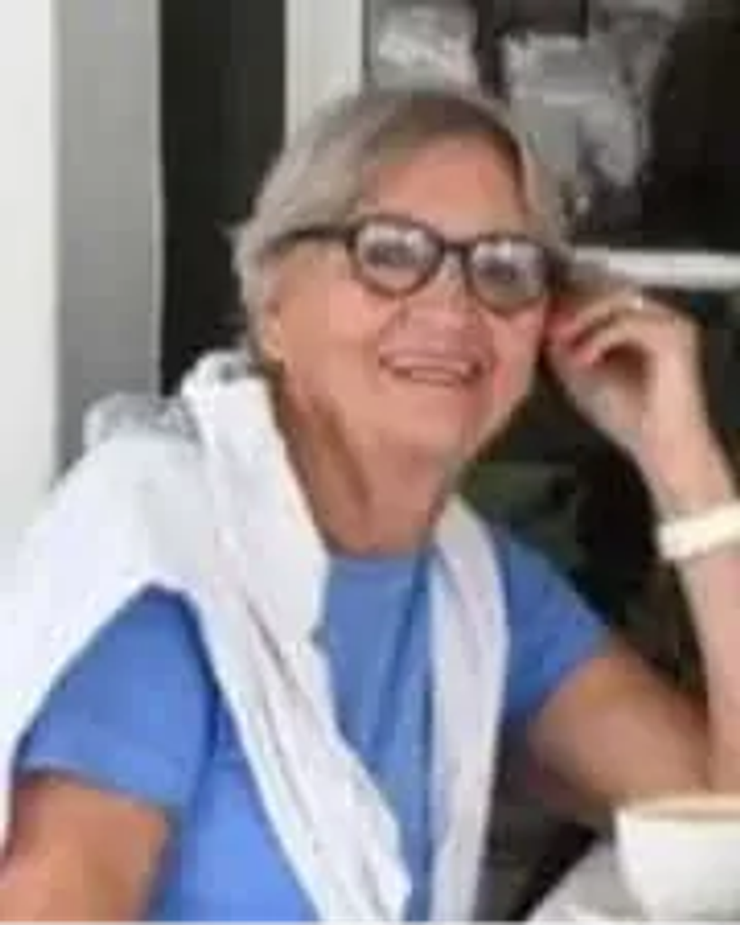 Lorraine Johnson Profile Photo