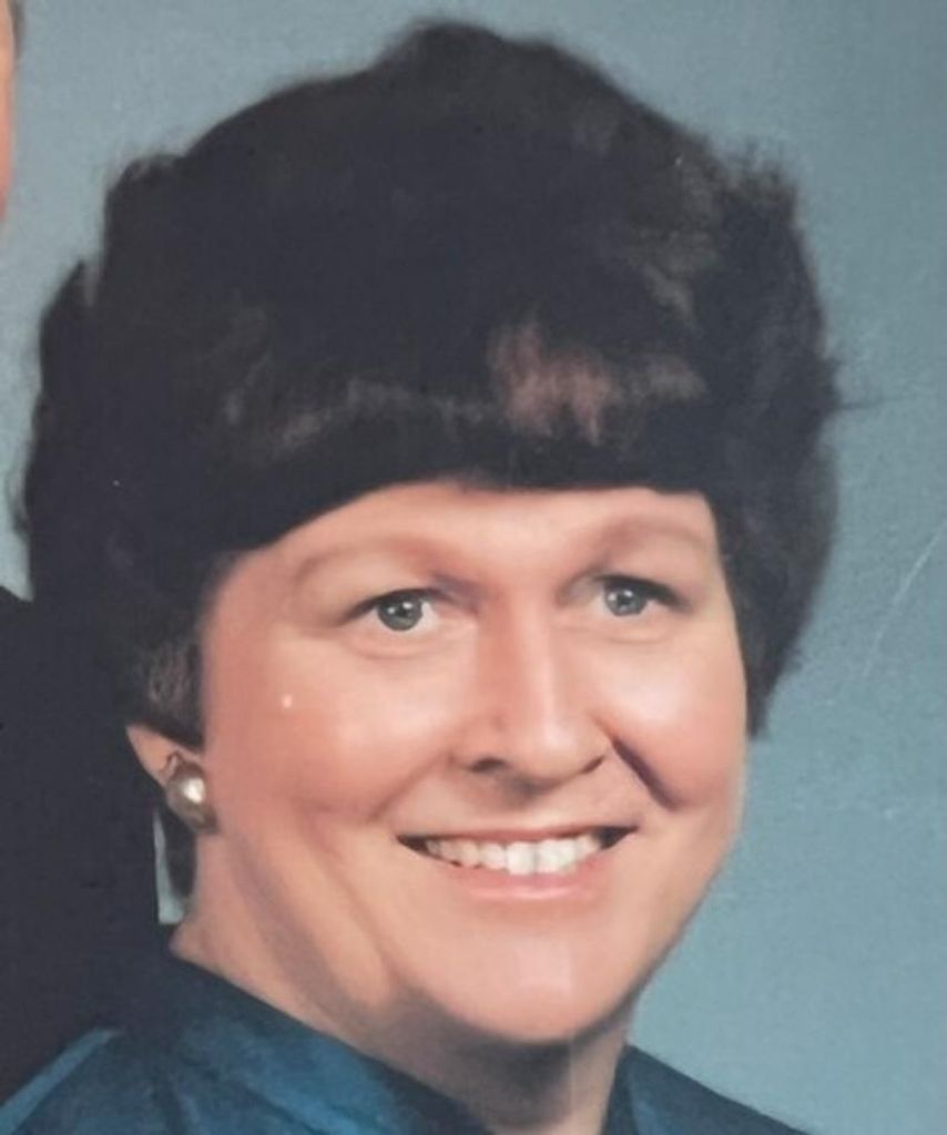 Nina Rae Schrader Profile Photo