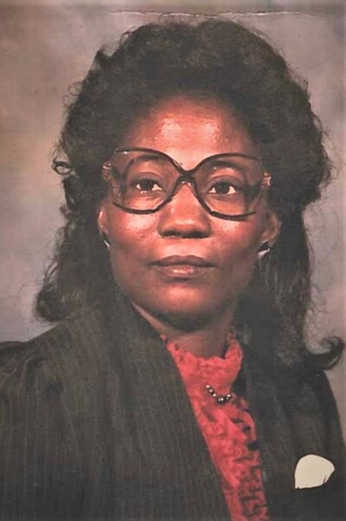 Mrs. Willie H.Jones Harris Profile Photo