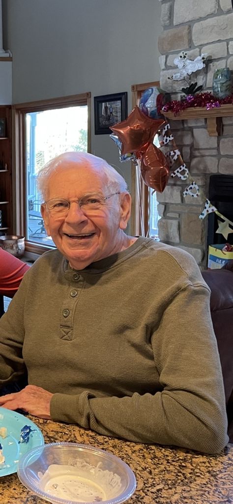 Walter Logan Profile Photo