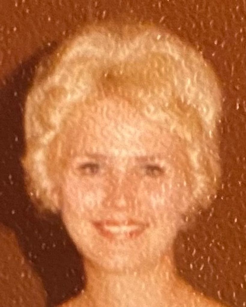Lenore C. Cimarolli (nee Skalnik)