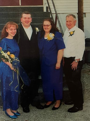 Gordon Sizemore photo gallery thumbnail 25 of 149