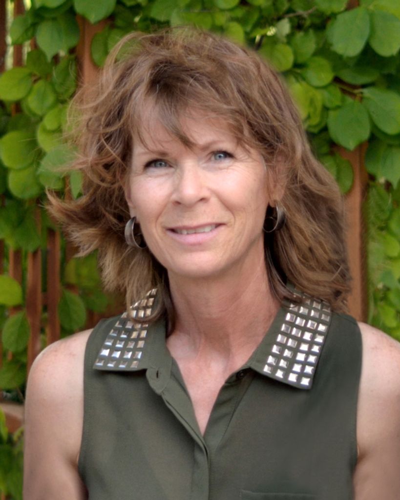 Sandra (Kuhn)  Bolinder