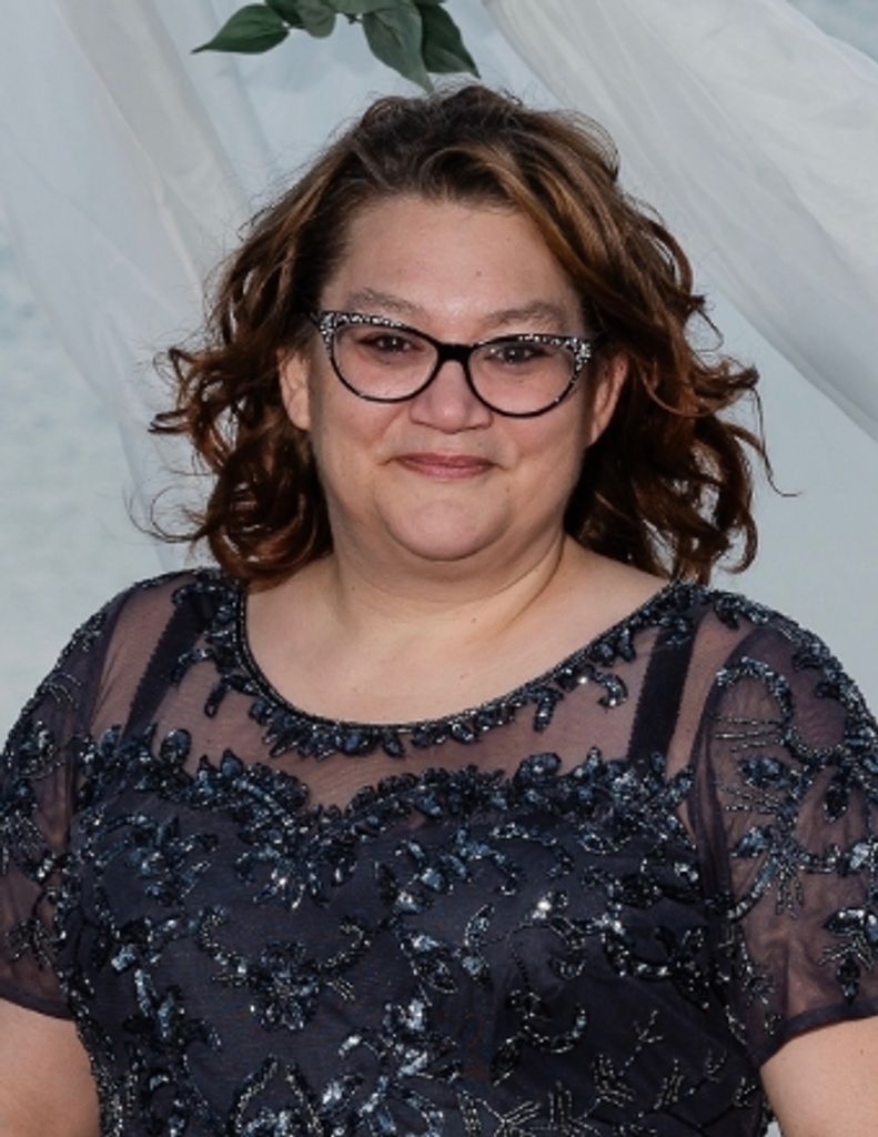 Tanya Louann Visnaw