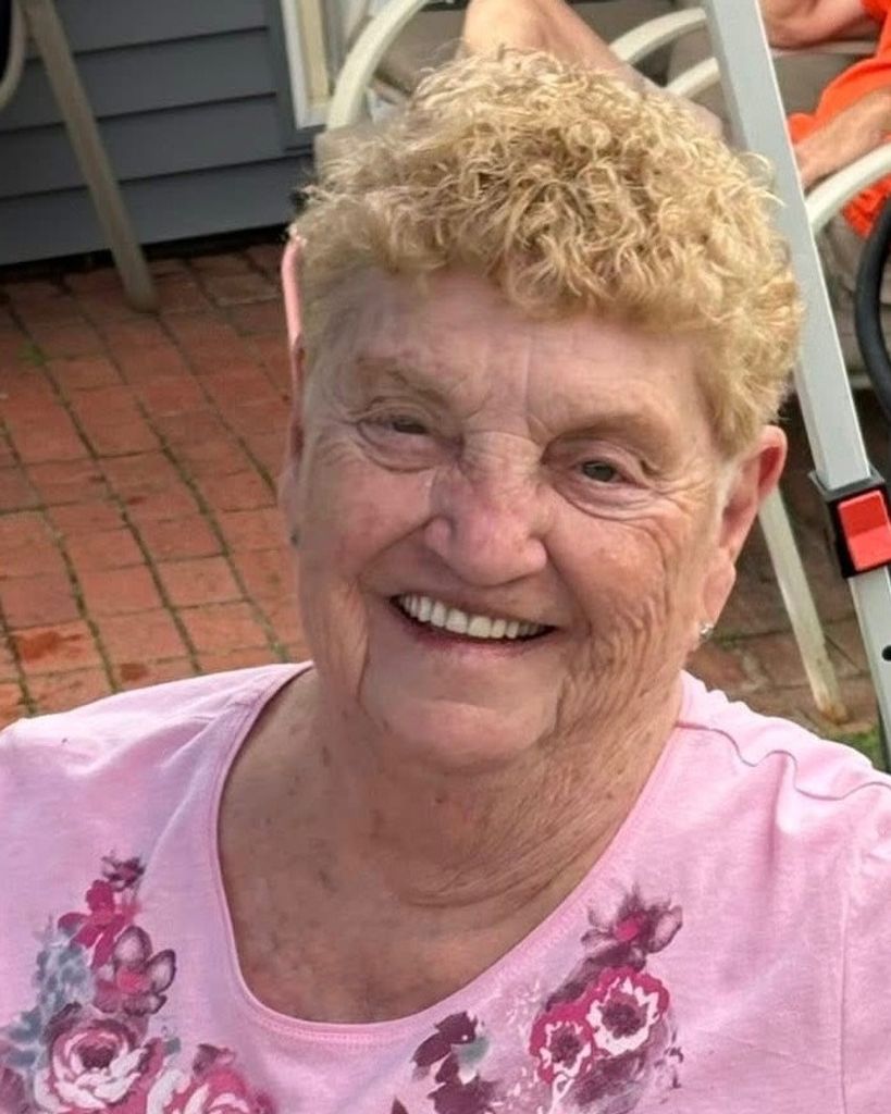 Ruth Hardcastle Wallace Profile Photo