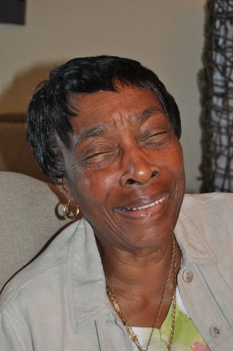 Gwendolyn Bascus photo gallery thumbnail 2 of 8