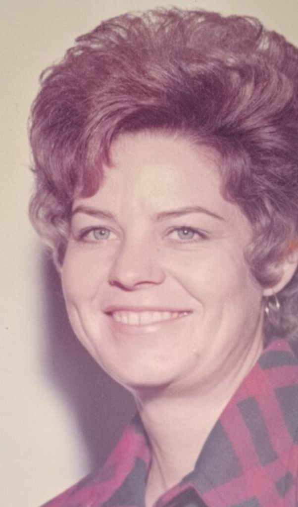 Maxine Holtzclaw Profile Photo