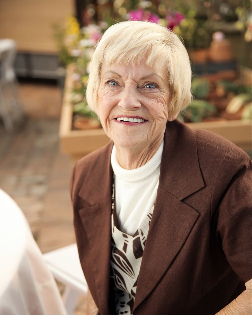 Dawna Loraine Allen