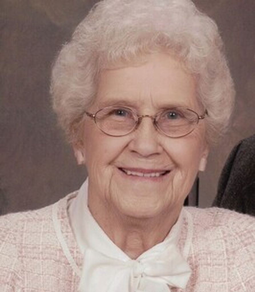 Shirley Knoll