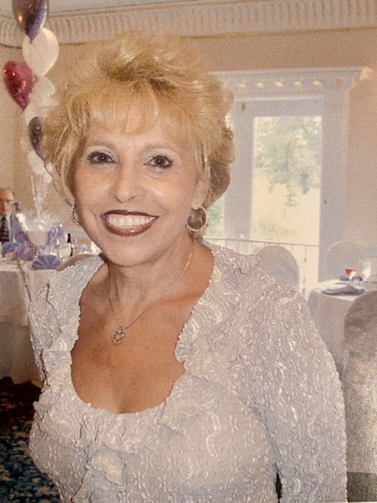 Norma Latora