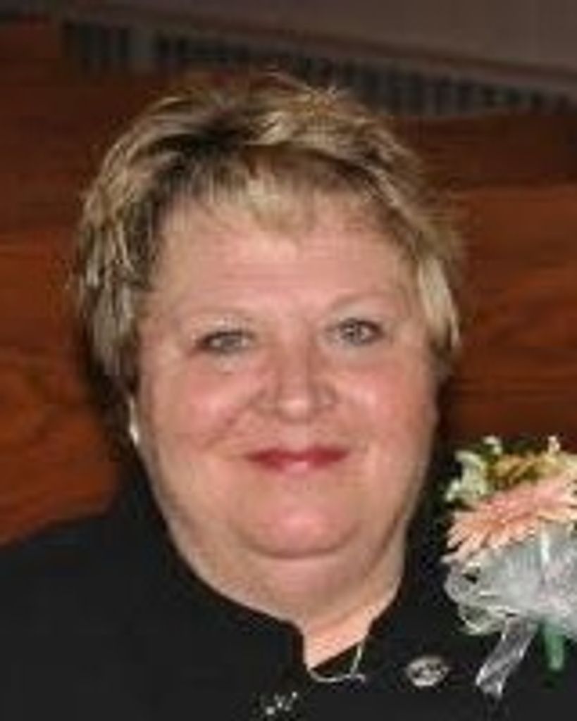 Sue Annette Holicky