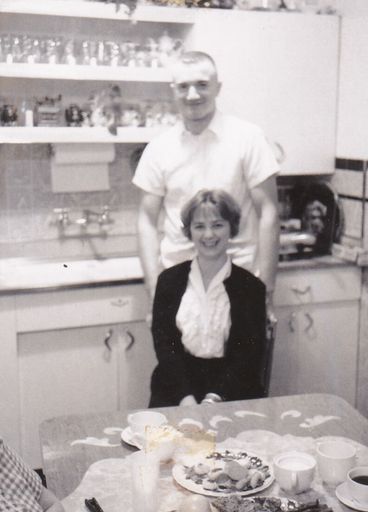 Carolyn J. (Bergstrom)  Bohl photo gallery thumbnail 113 of 133