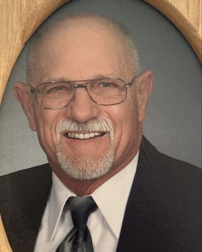Laurence Stephens's obituary image