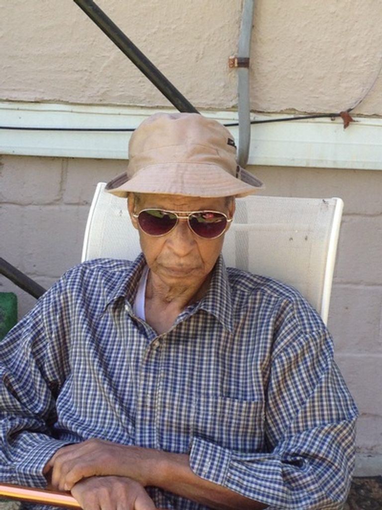 Charles "Sonny" Leon Gray