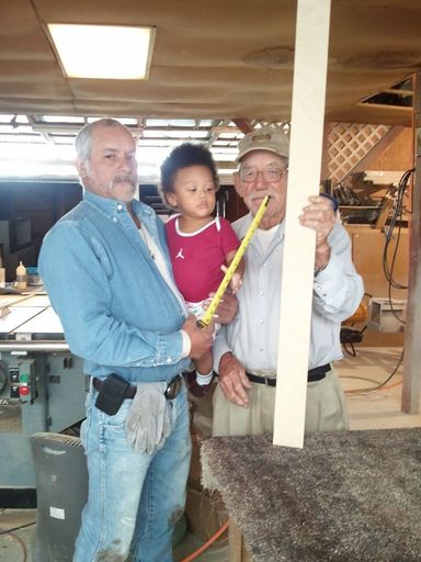 Armando Hinojosa photo gallery thumbnail 32 of 47