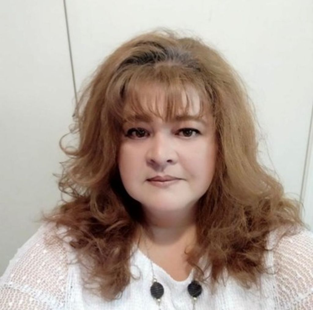 Ivonne Segura Profile Photo