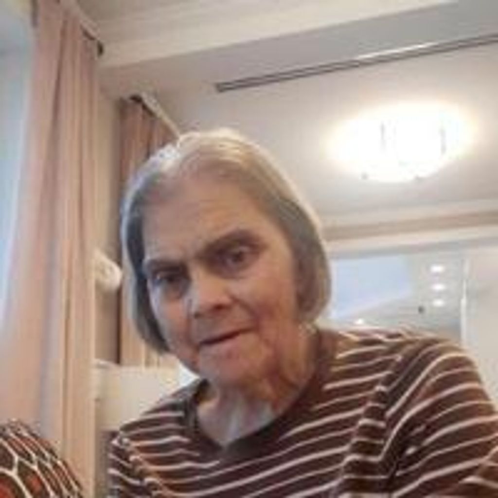 Elaine Blackmon Hollis Profile Photo