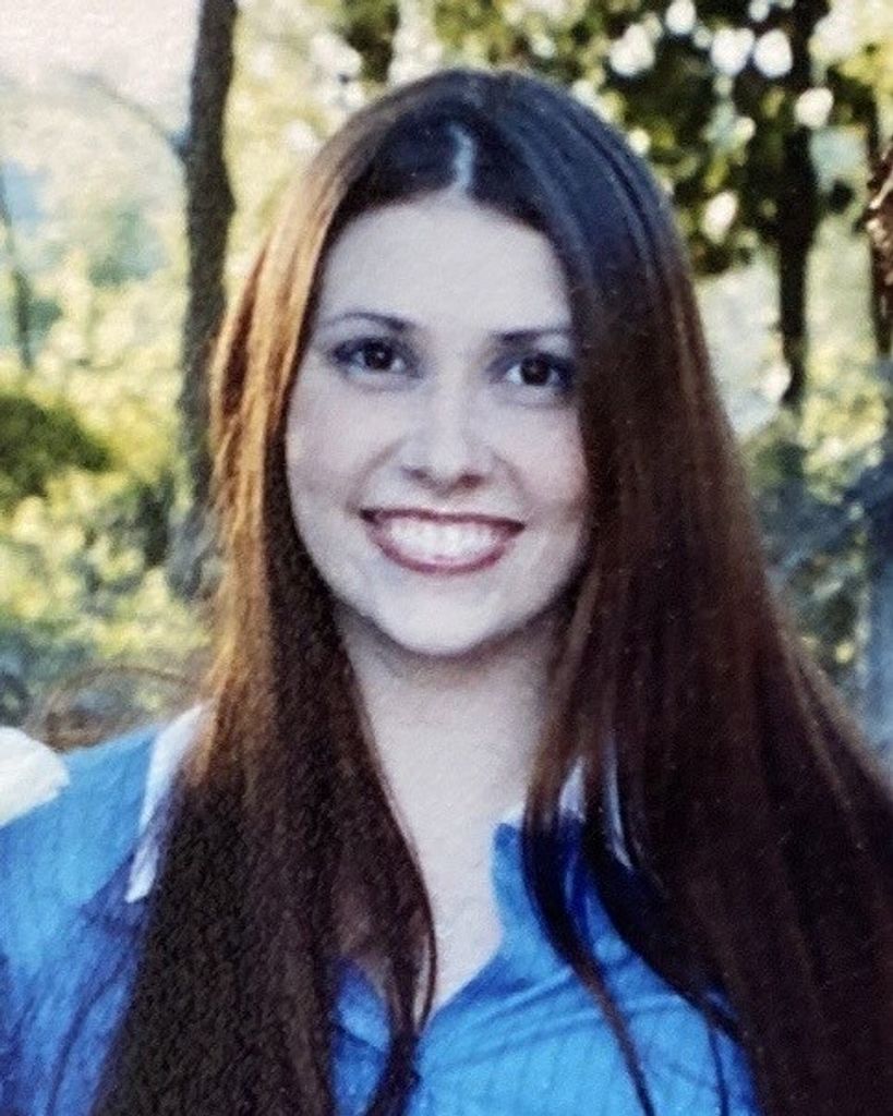 Maggie Suzanne Brooks Profile Photo