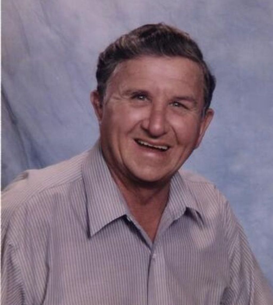 Russell  Lesley Hall