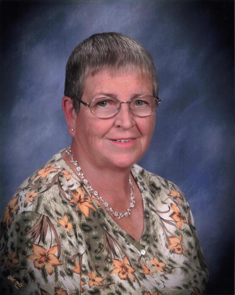 Lillian Ileen (Thostenson)  Enger