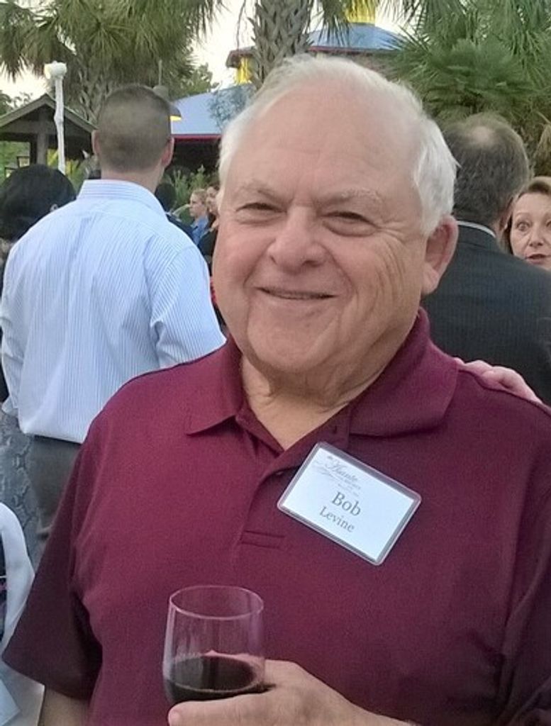 Robert Levine