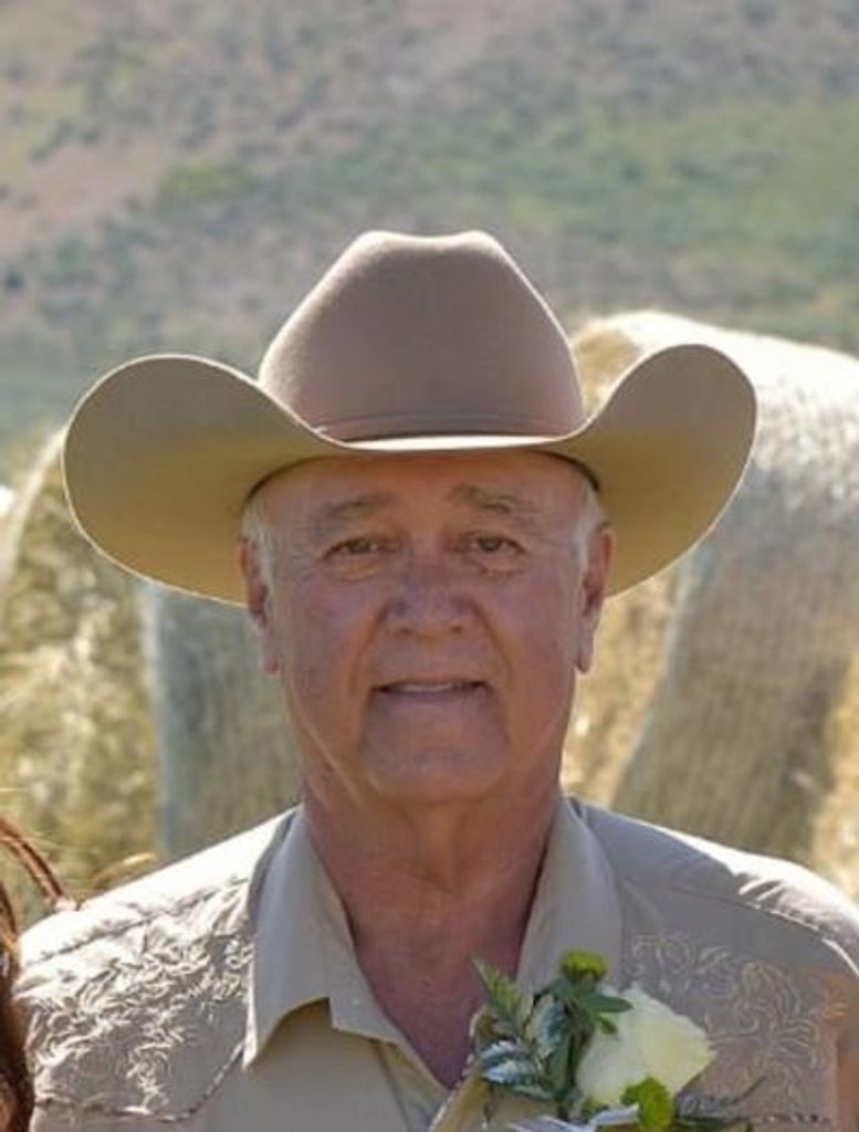 Roger Lowell Sawyer