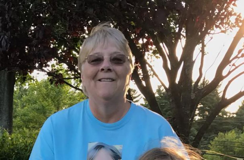 Shirley Davies Profile Photo