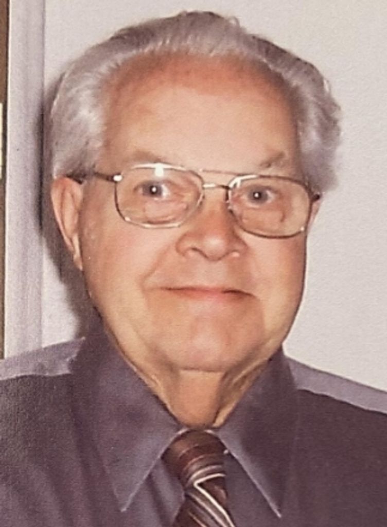Frank Joseph Minkau Profile Photo