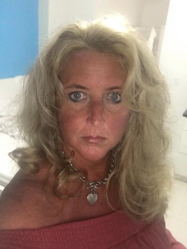 Dee Jackson's obituary image