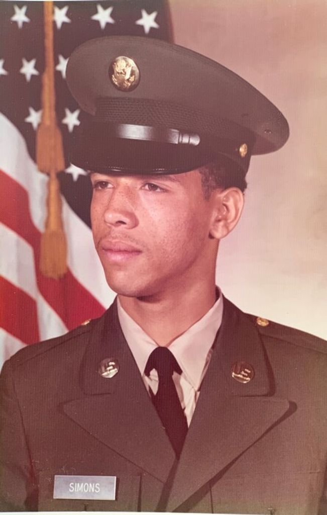 Daniel Roy Simons