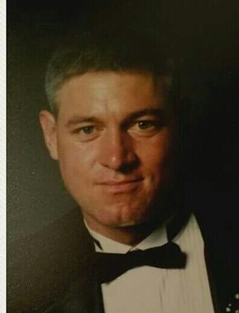 Robert James Garrick Profile Photo