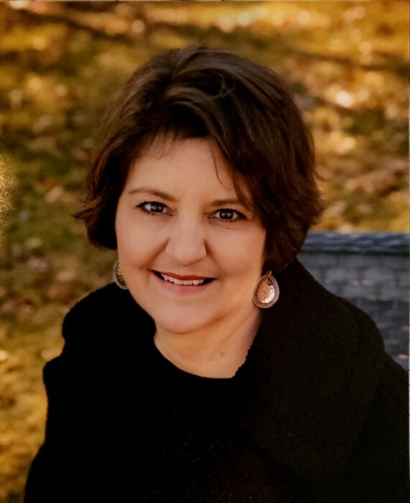 Danette Molidor