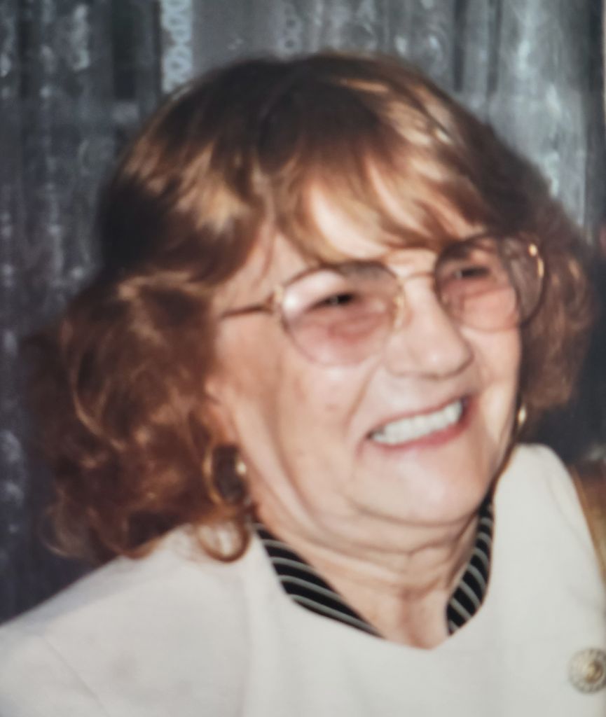 Lucy Miele Profile Photo